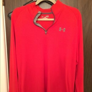 Under armor long sleeve shirt